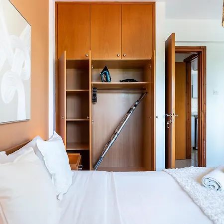 Odin - 1-br & Balcony In Cyprus Lägenhet