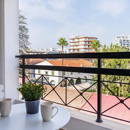 Odin - 1-br & Balcony In Cyprus *